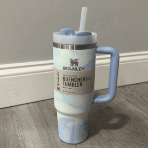 Stanley 1.20 L | Brushstrokes The Quencher H2.0 FlowState™ Tumbler | 40 OZ (Special Edition )