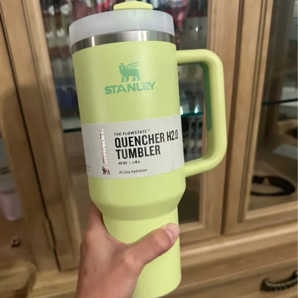 Stanley Quencher 2.0 Stainless Steel Vacuum Insulated Tumbler with Lid and Straw